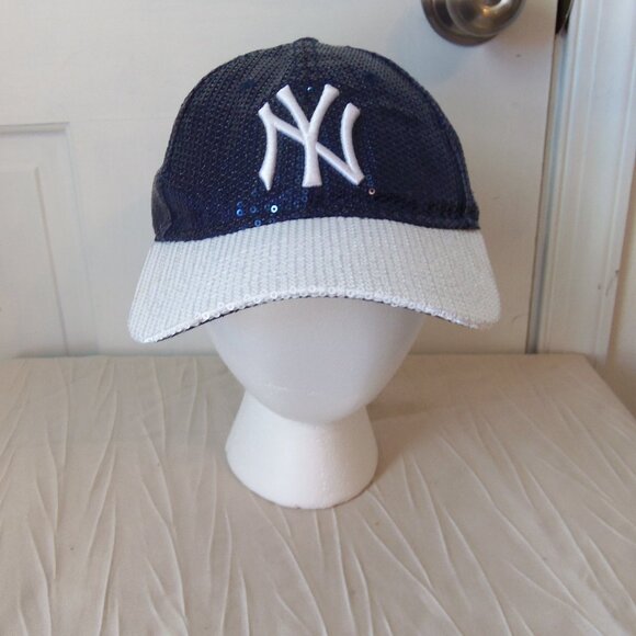 Victoria's Secret Pink New York Yankees Sequin Baseball Cap - Picture 2 of 15